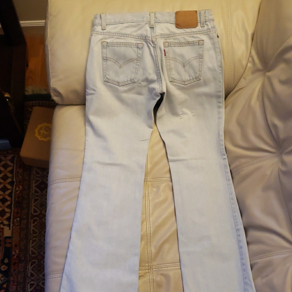 Levi's
